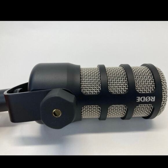 Nice Rode PodMic Cardioid Dynamic Podcast Streaming Gaming Microphone - Picture 6 of 9